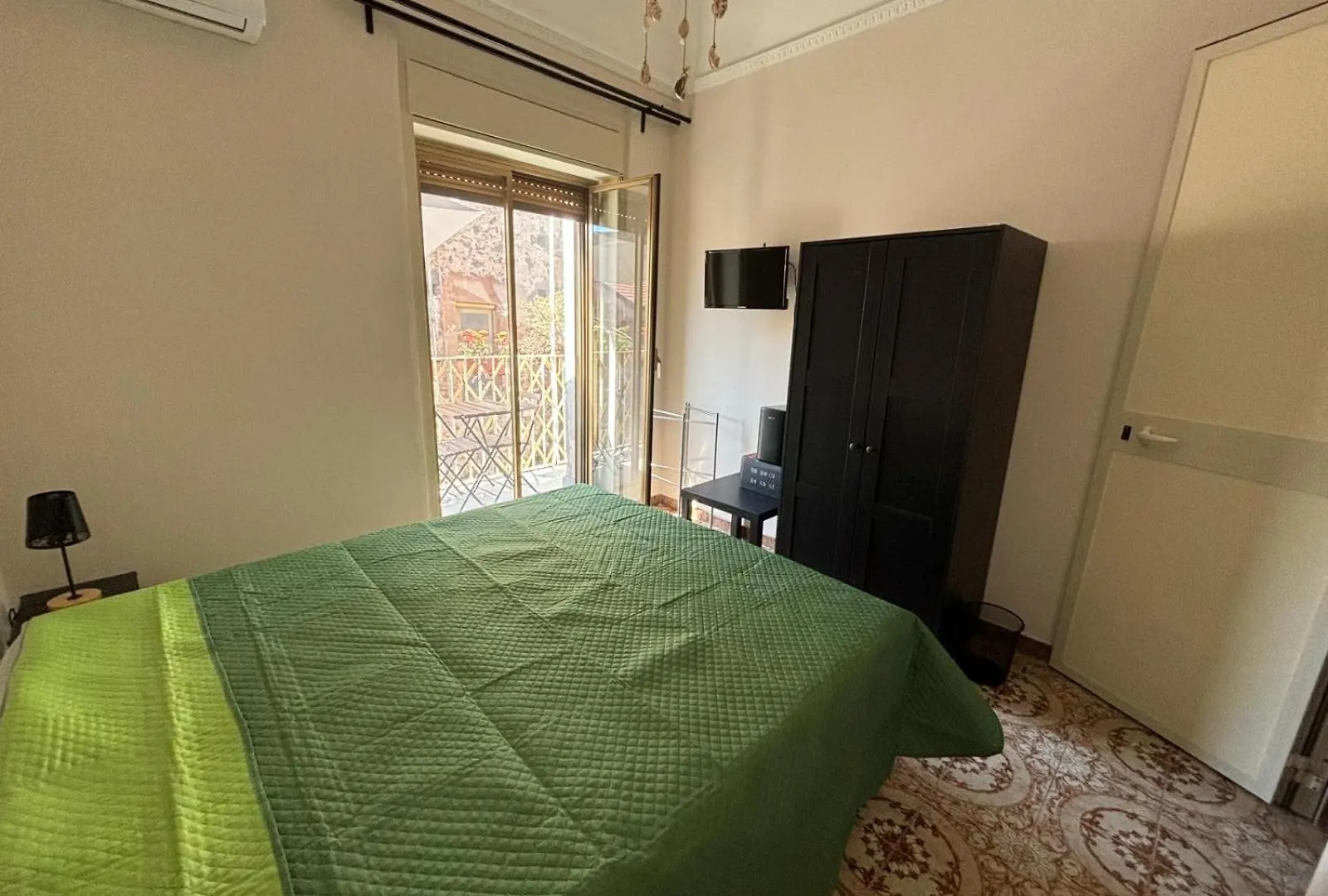 Guest house Carmen House Hotel Catania Italy