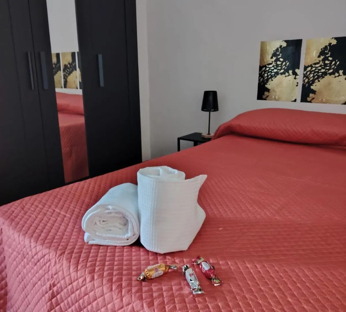 Carmen House Hotel Catania 0*,